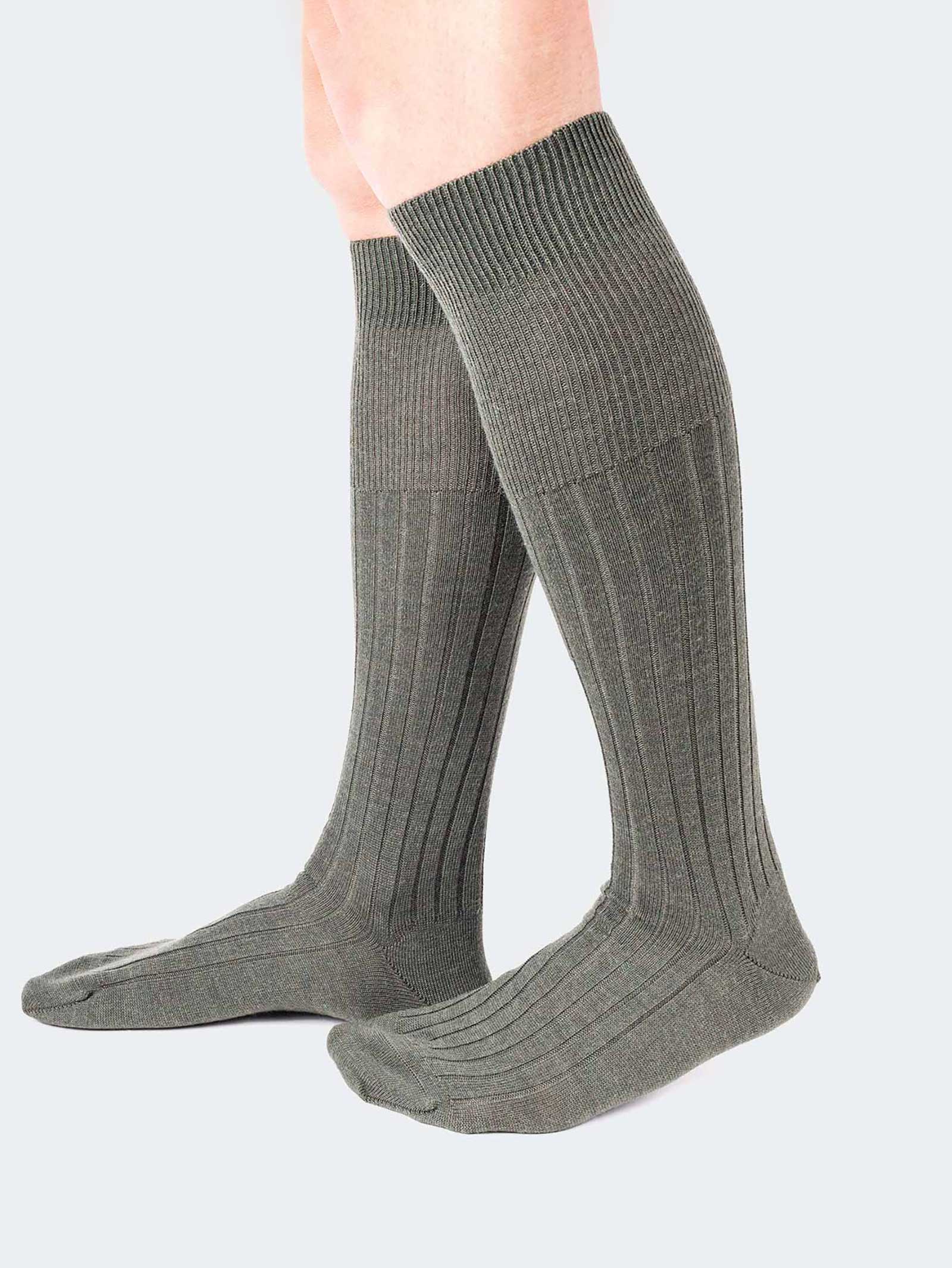 2400~Ribbed Long Socks